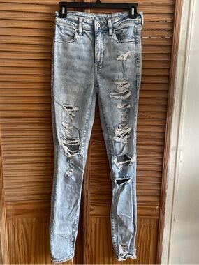 American Eagle Outfitters Light Blue Ripped Skinny Jeans 2 extra long
